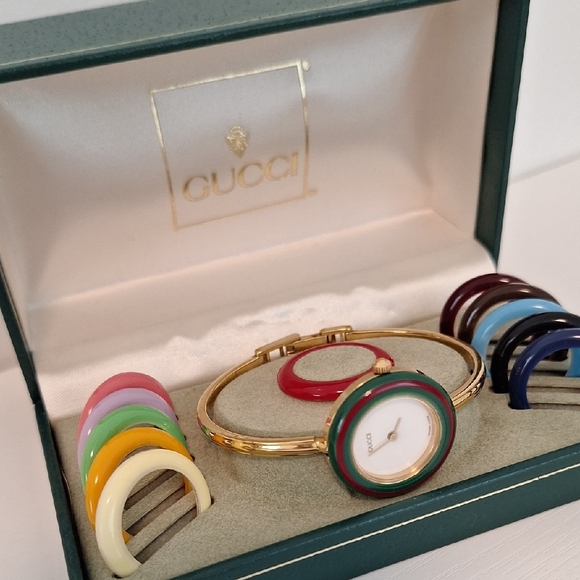 Gucci Women's Gold Watch with Colorful Bezels - Picture 3 of 8